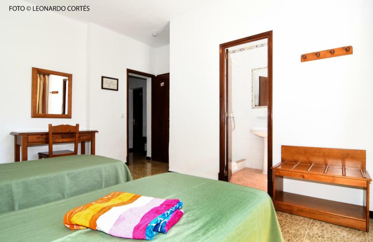 Hostal La Ceiba Cala D´Or Exterior foto