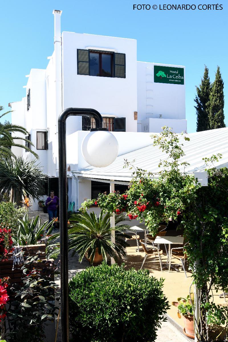 Hostal La Ceiba Cala D´Or Exterior foto